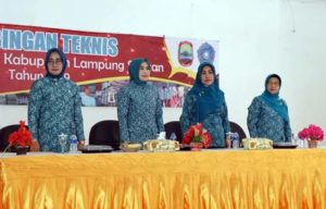 Ketua Tim Penggerak PKK Lampung Selatan Buka Bimtek Administrasi Bagi Kader Desa di Kecamatan Jati Agung
