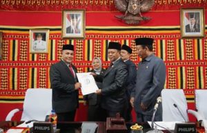 Gelar Sidang Paripurna, DPRD Lampung Selatan Sampaikan Rekomendasi LKPJ Bupati