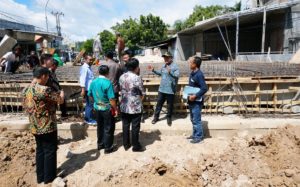 Plt Bupati Lampung Selatan Tinjau Persiapan Cor Beton Jembatan Patriot, Ditarget Selesai Sebelum Lebaran