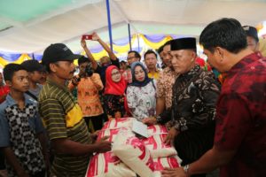 Plt Bupati Lampung Selatan Buka Pasar Murah di Kecamatan Bakauheni