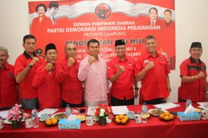Kembalikan Berkas Pendaftaran, Rycko Menoza Sebut dengan PDIP Punya Sejarah Panjang