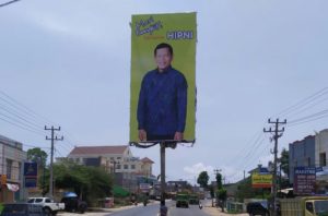 Jelang Pilkada Lamsel, Billboard Gambar Hipni Bertebaran Sepanjang Jalinsum