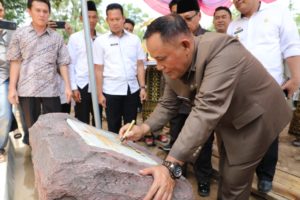 Pamsimas Di Desa Cintamulya Diresmikan Plt Bupati Lamsel Nanang Ermanto