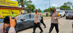 Polda Lampung Lakukan Penyekatan Terhadap Penumpang dan Kendaraan di Seaport Interdiction Bakauheni