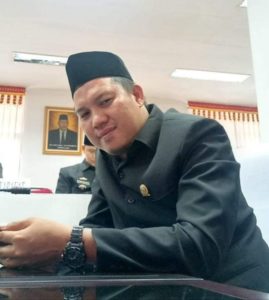 Soal Guru Bawa Stiker Sosialisasi, Ahmad Muslim : Komisi IV Segera Panggil Kadisdik