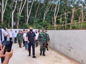 Bupati Tubaba Ajak Danrem Lampung Keliling Kota Budaya Uluan Nughik