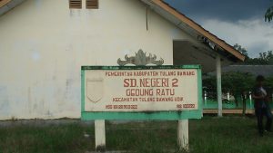 Kepsek SDN 2 Satu Atap Gedung Ratu Diduga Pungli Dana KIP