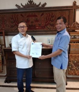 Diserahkan Langsung oleh Zulhas, Hipni-Melin Resmi Diusung PAN