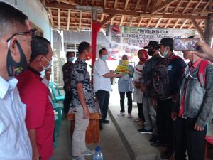 Reses di Pringsewu, Sudin beri Bantuan Bibit Bawang Merah, Alsintan dan Pompa Air