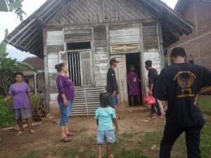 PSB Pringsewu Sasar Rumah Tangga Miskin di Podomoro dan Beri Bantuan