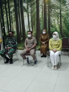 Wakil Ketua I DPRD Lamsel Himbau Masyarakat Jangan Takut Divaksin Covid-19