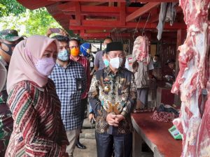 Bupati Budi Utomo Sidak Pasar Antisipasi Kenaikan Harga Jelang Lebaran