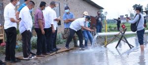 Muncul Sumber Air Panas Dilahan Warga, Nanang Ermanto Segera Lakukan Uji Lab. Kelayakan Kadar Air Panas