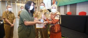 Pemkab Lampung Selatan Raih Penghargaan Terbaik 1 Aksi Konvergensi Penurunan Stunting Tahun 2021 di Provinsi Lampung