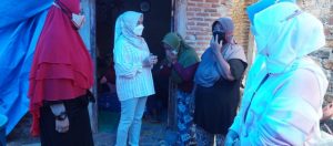 Dengar Kabar Warganya Tersambar Petir, Bunda Winarni Segera Sambangi Kediaman Korban dan Berikan Bantuan