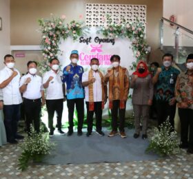 Bupati Lampung Selatan Menghadiri Soft Opening Klinik Rawat Inap Cendana Jatimulyo