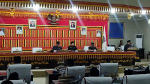 DPRD Lamsel Gelar Rapat Paripurna Tentang Pemberhentian dan Pengesahan Usulan Wakil Ketua DPRD Dari Fraksi Gerindra