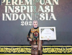 Winarni Raih Penghargaan Perempuan Inspirasi Indonesia 2023