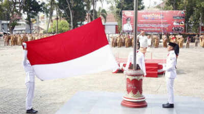 Peringati HUT Ke-67, Pemkab Lamsel Gelar Upacara Bendera