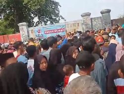 Kampanye Calon Bupati Nomor 2 Lamsel Kembali Bagikan Ribuan Liter Minyak Goreng Kemasan Tanpa Merk & Label