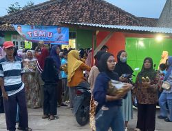 Secara Nyata Ilegal, Distribusi Minyak Goreng Dalam Kampanye Paslonbup Lamsel No 2 Makin Massif