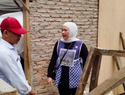 Wakil Ketua III Bella Jayanti Tinjau Lokasi Pembangunan BSPS di Rajabasa