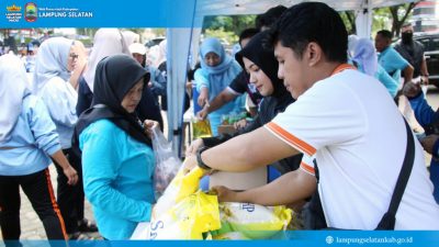 Gerakan Pangan Murah: Warga Buru Beras Hingga Minyak Goreng