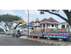 Soal Ucapan Papan Bunga Bernada Sindiran Satire-Sarkasme, Pemkab Lamsel Respon Santai